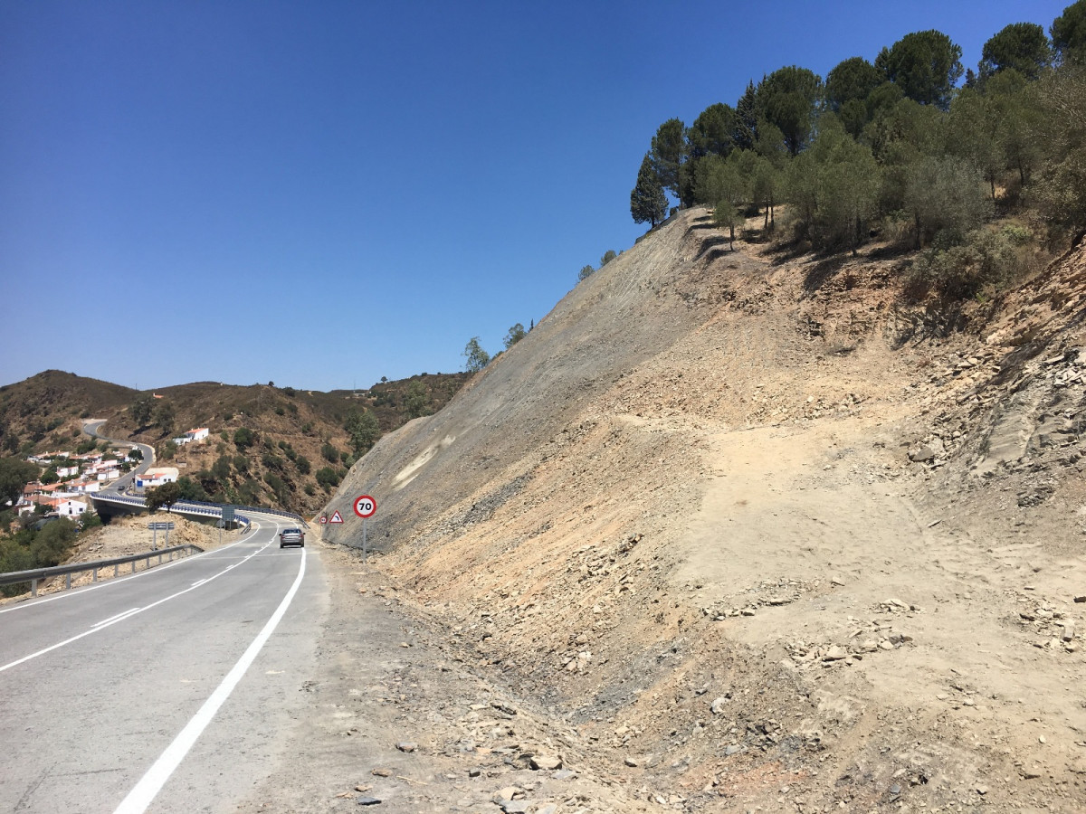 Carretera El Granado Pomarao